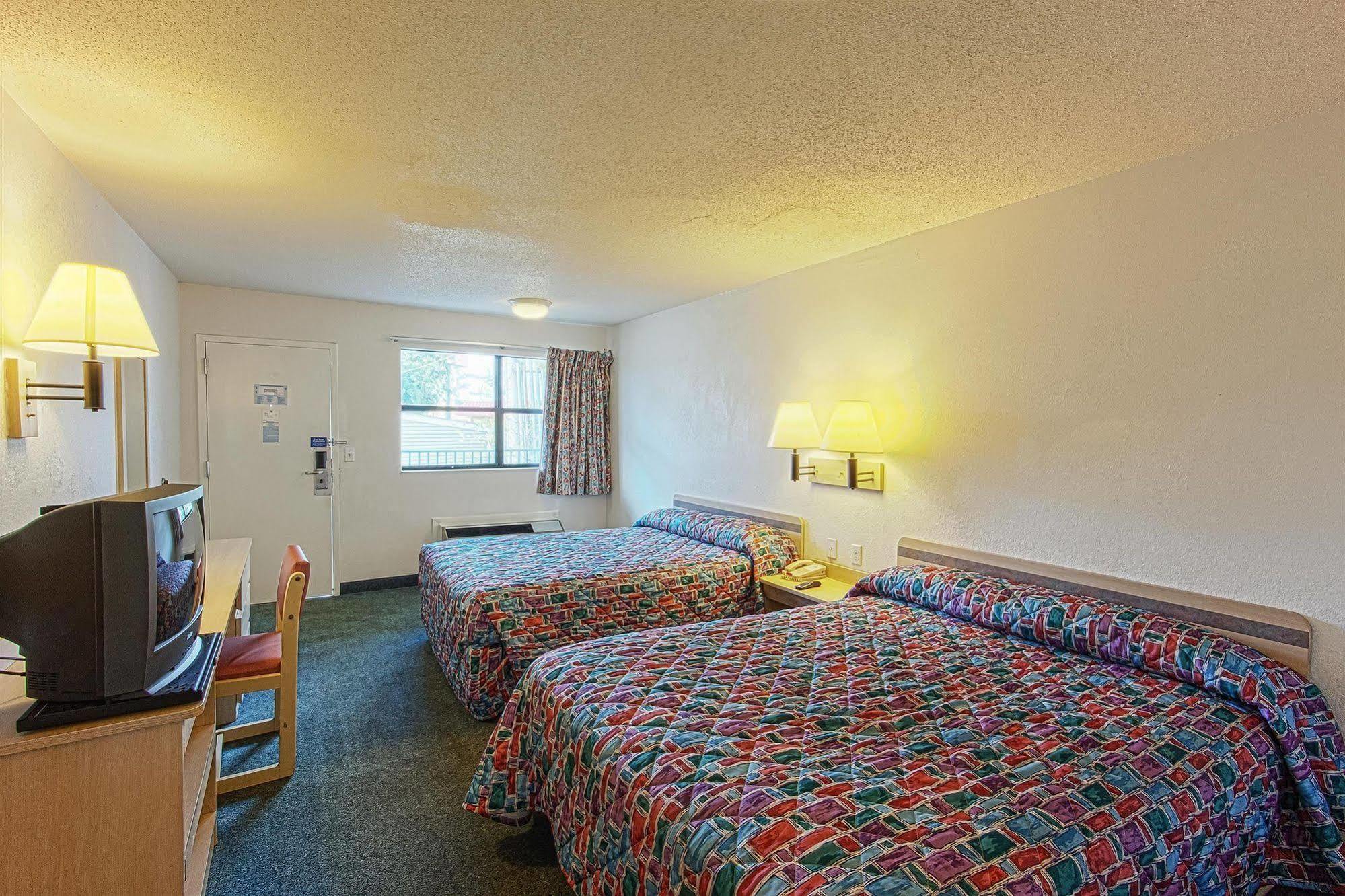 Motel 6 Chattanooga East ภายนอก รูปภาพ